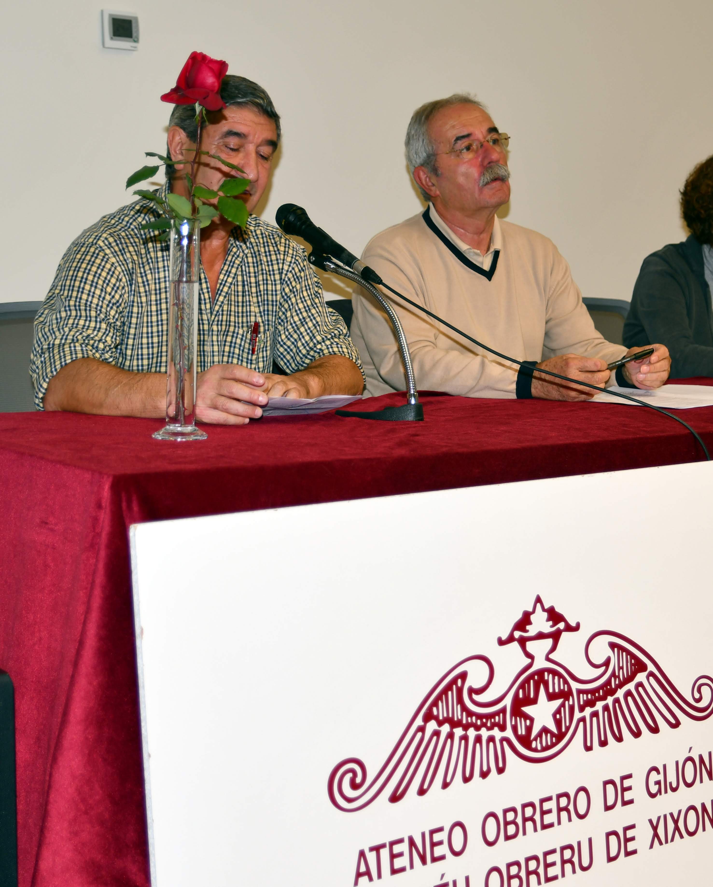 Acto de homenaje a Juana;