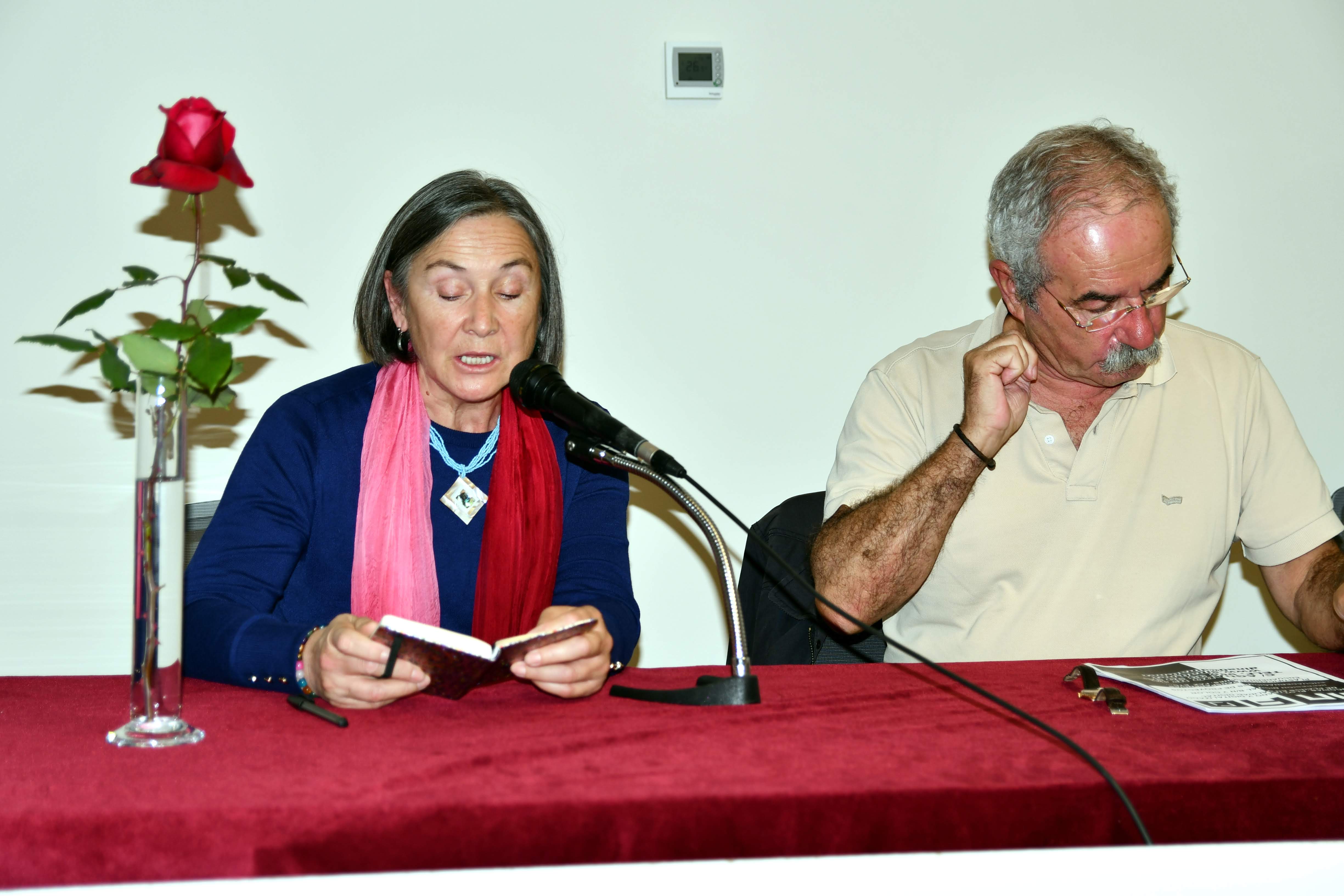 Acto de homenaje a Juana;